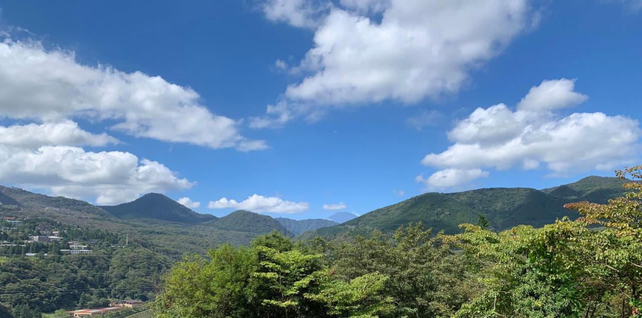 Готель Hakone Nica Екстер'єр фото